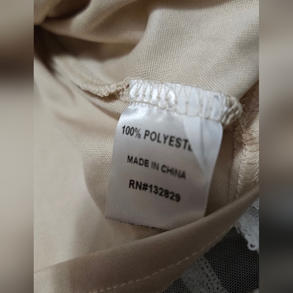 SUPERDOWN Tiff Sequin Mini Dress In White. Size Medium NWT - Picture 6 of 15